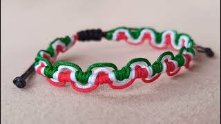 Pulsera tricolor mexicana en hilo chino.