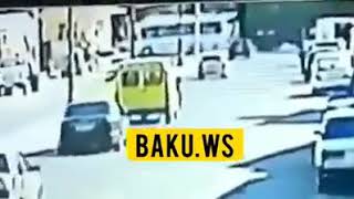 Avtobusla qatarın video görüntüsü