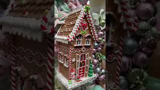 Have you ever seen a Christmas tree with Gingerbread houses?! 😮 #shorts #christmas #home #design