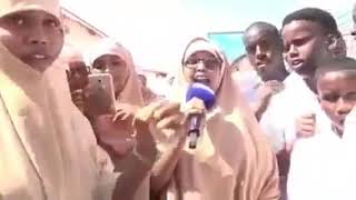 Ardayda Puntland Madaxweyne Deeni waa beenloow Somalia ha noolaato shahaadeena waan rabnaa