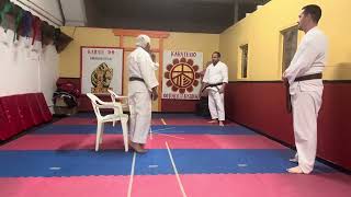 @karate_clases. técnicas defensivas en karate.#karate #cinta negra#clases #defesa #kata.