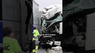 LKW-MASSENCRASH auf der Autobahn!