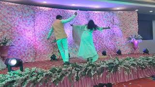 Mahila sangeet dance, laal ghagra