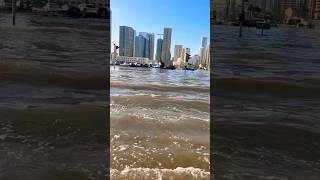 Dubai யின் தற்போதைய நிலைமை 😢😔 #trending #dubai #heavyrain #flood #shortsfeed #youtubeshorts #viral