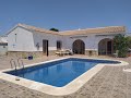 Spanish property tour-Villa Buena Vista a 4-5 bed rambla front Villa Arboleas centre -275,000 Euros