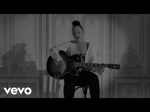 Elle Varner - Loving U Blind