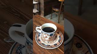 名古屋モーニング☕️看板猫ちゃん🐈登場✨コーヒーと本とレコードの店リトルトリー