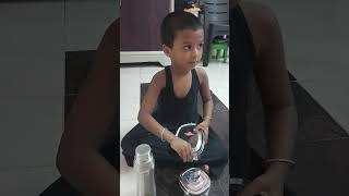 பாப்பா ஸ்கூல்  போகப் போறா  அதுக்கு school bag 🛍️ lunch box  water can எல்லாம் வாங்கியாச்சு 🤗🤗