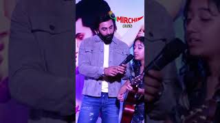 #RanbirKapoor goes on knees for his fan who played guitar for him at an event #iktara