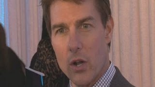Tom Cruise stars in Oblivion