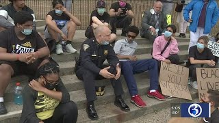 VIDEO: New Haven police chief sits with protesters to hear their concerns