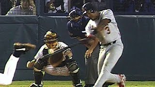 1996 NLDS Gm3: Jordan homers late to put Cards up