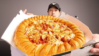 Is Papa John’s Croissant Pizza Worth The Hype?