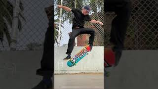 Jake Hayes - Slo mo Kickflip