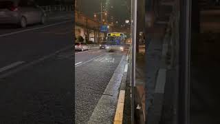 京王バス🚌宿51渋谷駅行が到着する