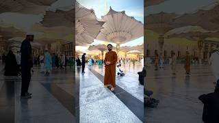 Serenity in Motion: Timelapse of Masjid An Nabawi with Emirati Kandura