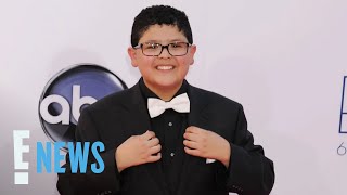 Modern Family’s Rico Rodriguez Looks Unrecognizable at L.A. Premiere | E! News