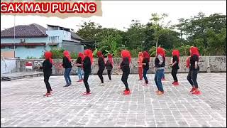 GAK MAU PULANG Line Dance - Choreo by Cepi KR  - Demo by Widuri Asri