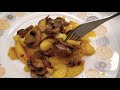 Как вкусно пожарить КАРТОШКУ С ШАМПИНЬОНАМИ how to deliciously fry potatoes with champignons