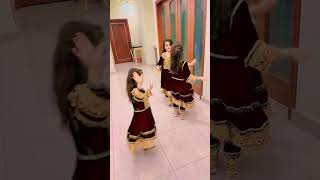 pashto mast dance pashto saaz  dance pashto girl dance #zarikaworld #zarikafoodsecrets