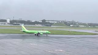 名古屋空港にて、雨中のFDAの飛行機の移動‼️The airplane of FDA is moving in the rain in Nagoya Airport‼️8/19 2021