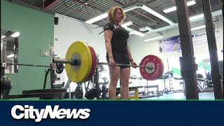 Winnipeg powerlifter breaks world record