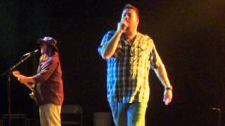 Uncle Kracker - most of "The Joker" and the end of "No Stranger To Shame" Medley at the  Appalach...