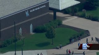 Salem Grade School placed on lockdown