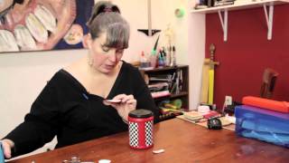 How to Decorate Folgers Cans : Various Decorative Crafts