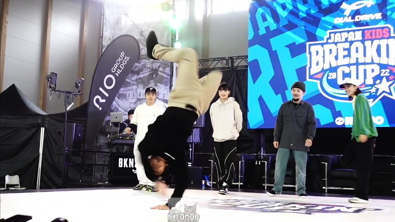 BBOY TAISUKE HAYATO1 YU-KI BGIRL AYU KAORI JUDGE SESSION BREAKIN' CUP ...