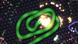 Slither io Immortal Snake Glitch Trolling Longest Snake In Slitherio! Slither io Funny Moments