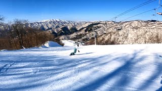 「雄大な山々と絶景」を見ながら滑る「天狗岩コース」✨積雪は「１８０センチ」！！「この景色とこの雪」…最高ですね(*＾ー＾)ノ