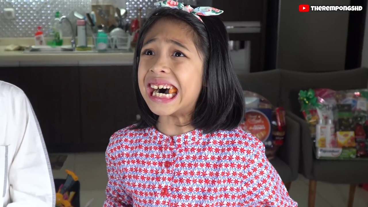 Unboxing Parcel Lebaran Youtube