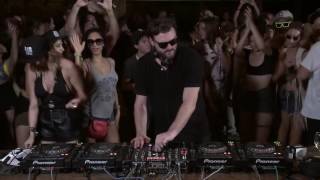 Solomun live mix The cure Love song