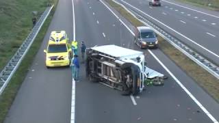 TVEllef: Ongeval op A73 met fruitwagen in beeld