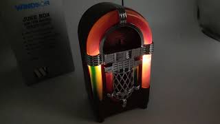 Vintage Windsor Juke box transistor radio ebay test video