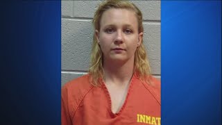 Reality Winner enters guilty plea