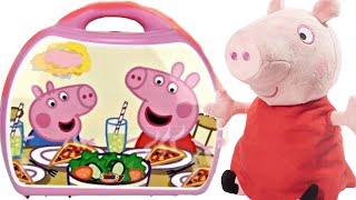 Nat and Essie Playfully Review Peppa Pig Mini Pizzeria Carry Case