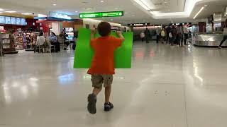 "Welcome home from prison mommy". 😂. #funny #airport #prank #funnysigns