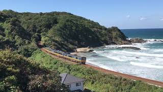 特急（スーパーおき3号）山陰本線 下り  2023.7.21  道の駅 ゆうひパーク三隅より撮影  島根県浜田市三隅町折居