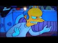 los simpson el sr burns está vivo.. el de la tienda de electrónica dijo que está loco