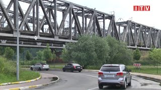 В Ірпені огороджують залізничний міст