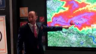 How to identify a thunderstorm that produces tornado on a Weather Radar