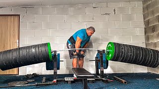 Old Man Lifted 1697 LBS