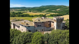 W-02PIZR Medieval Castle with garden