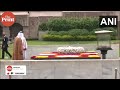 crown prince sheikh khaled bin mohamed bin zayed al nahyan pays tribute to mahatma gandhi