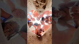 Trying The Viral Beach Sand Heart Frame WIth A Family Of 8