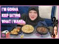 Foodie Beauty- CONTINUES TO GIVE DIET ADVICE WHILE EATING LOADS OF JUNK FOOD-