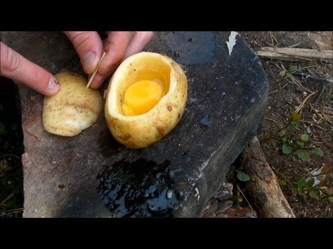 How To Cook An Egg In A Potato. How To Cook An Egg In A Potato.