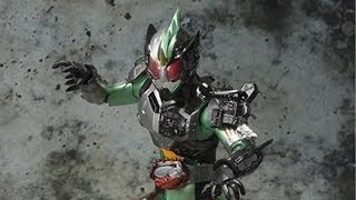 【仮面ライダーアマゾン】S.H.Figuarts 仮面ライダーアマゾンニューオメガの商品画像【2017年11月23日発売】